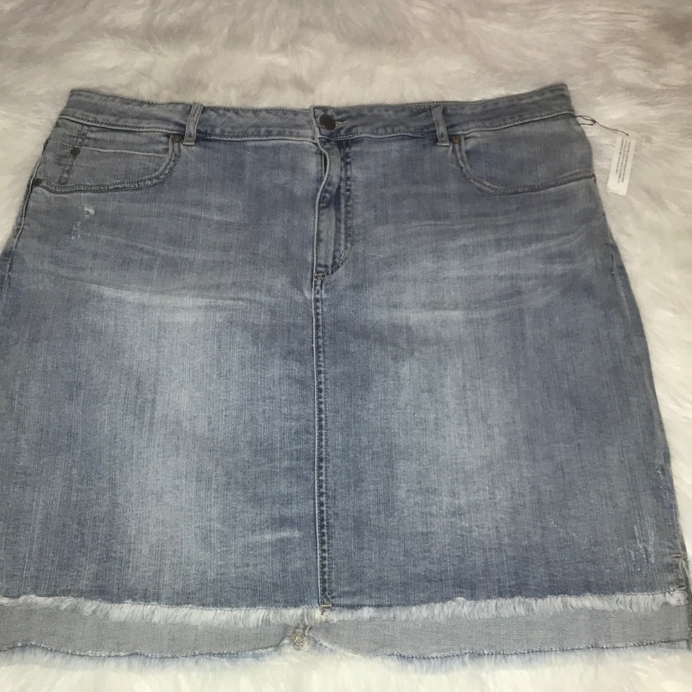 Denim Caslon skirt size 18
